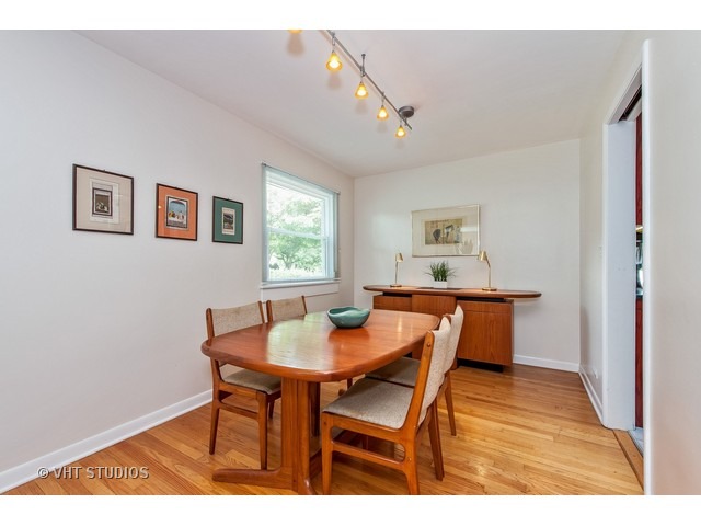 409 Glenview Rd, Glenview, IL 60025 photo 5