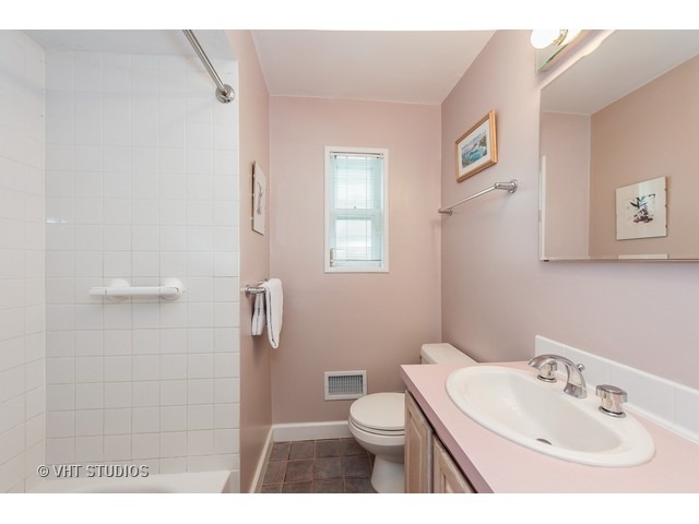 409 Glenview Rd, Glenview, IL 60025 photo 16
