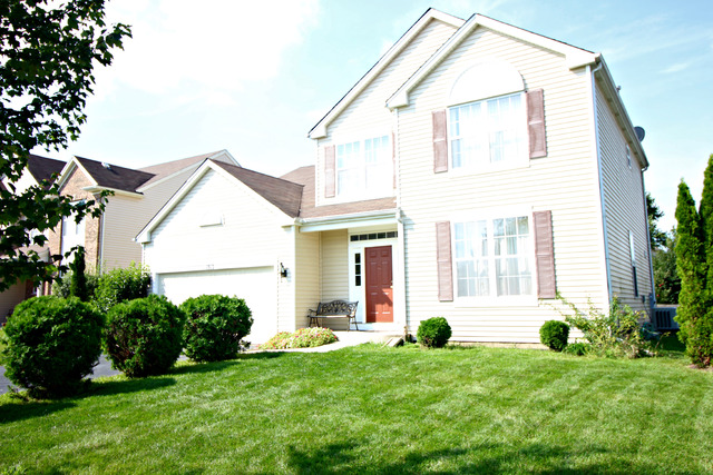 1813 Crestview Dr, Plainfield, IL 60586 photo 1