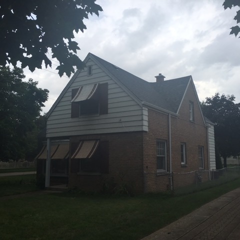 4350 Fishermans Ter, Lyons, IL 60534 photo 2