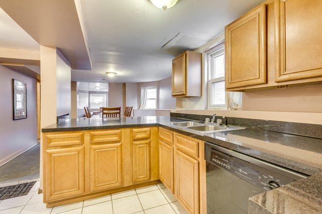 2138 N Lawndale Ave, Chicago, IL 60647 photo 16