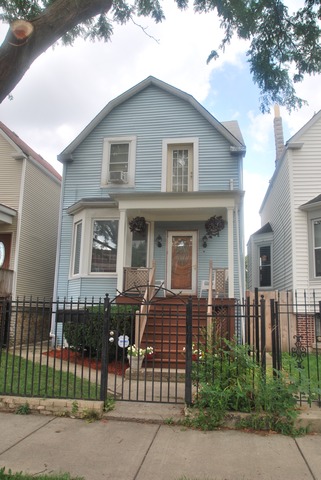 2138 N Lawndale Ave, Chicago, IL 60647 photo 1