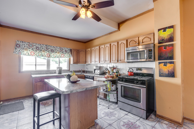 2138 N Lawndale Ave, Chicago, IL 60647 photo 7