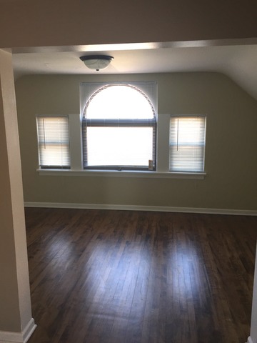 7503 W 57 Th Pl, Summit, IL 60501 photo 2
