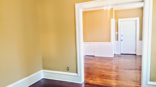 601 Mountain St, Aurora, IL 60505 photo 4
