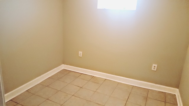 601 Mountain St, Aurora, IL 60505 photo 10