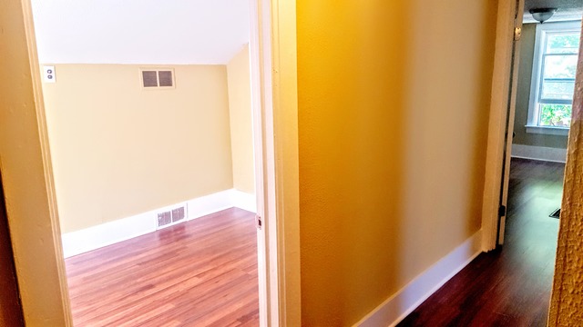 601 Mountain St, Aurora, IL 60505 photo 5