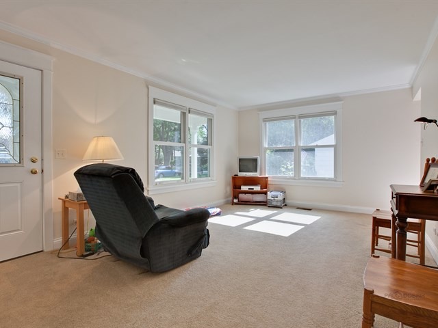 2509 George St, Rolling Meadows, IL 60008 photo 9