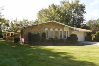 612 Brookwood Ter, Olympia Fields, IL 60461 photo 1
