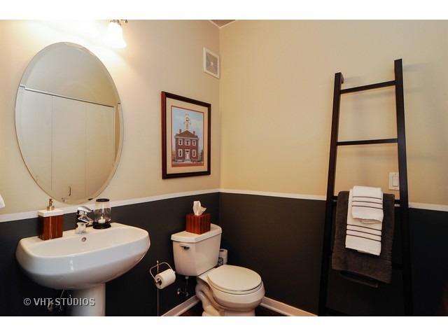 611 S Wells St #2103, Chicago, IL 60607 photo 16