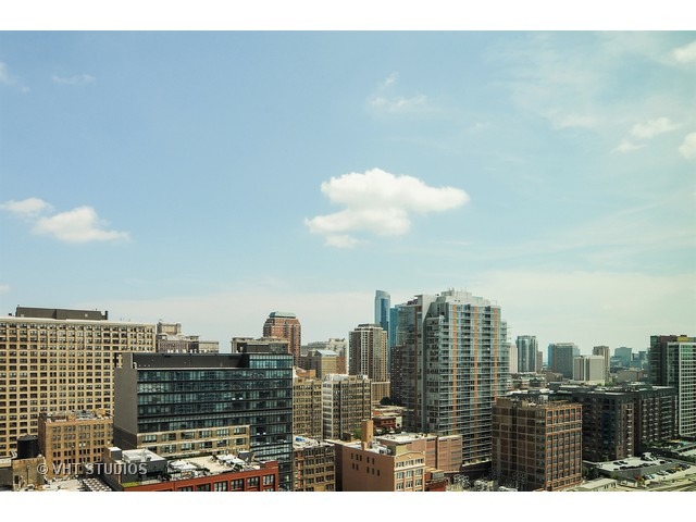 611 S Wells St #2103, Chicago, IL 60607 photo 20