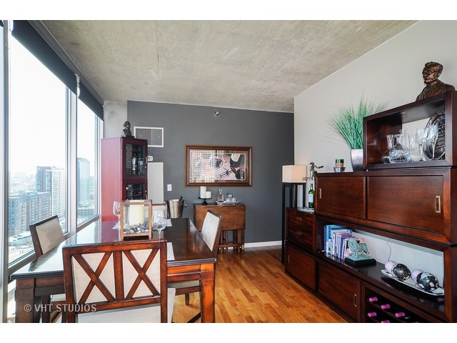 611 S Wells St #2103, Chicago, IL 60607 photo 10
