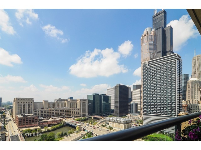 611 S Wells St #2103, Chicago, IL 60607 photo 18