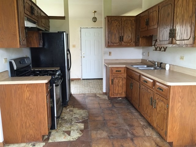 134 Willow Rd, Matteson, IL 60443 photo 2