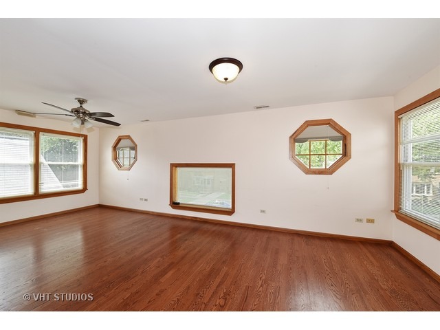 4151 Elm Ave, Brookfield, IL 60513 photo 7