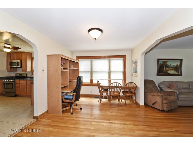 4151 Elm Ave, Brookfield, IL 60513 photo 5