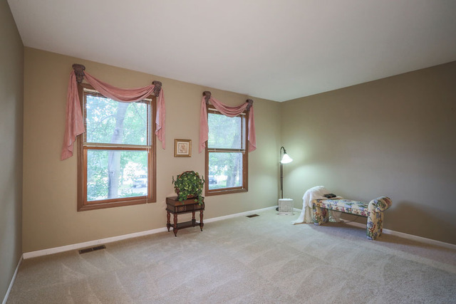 633 Windham Ln, Naperville, IL 60563 photo 15