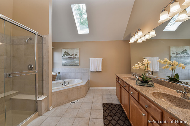 975 Riverstone Dr, Aurora, IL 60502 photo 16
