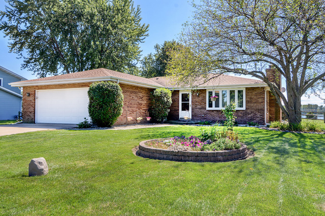 21841 Helen Dr, Plainfield, IL 60544 photo 1