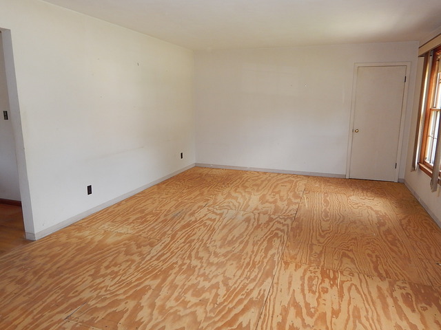 101 King Ave, East Dundee, IL 60118 photo 2