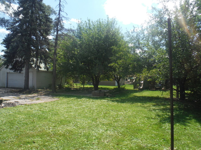1461 Reckinger Rd, Aurora, IL 60505 photo 3