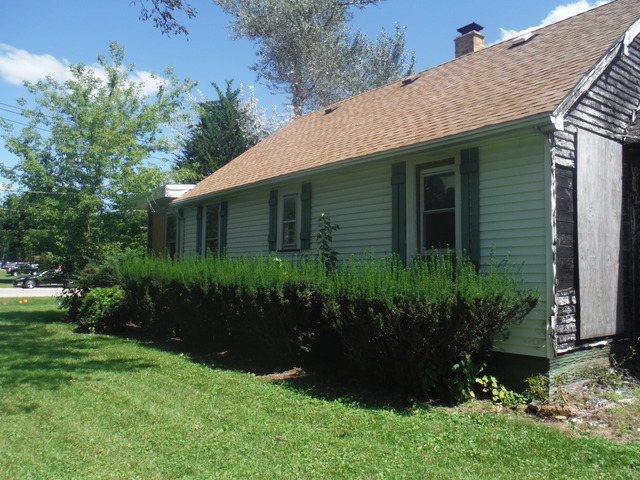 1461 Reckinger Rd, Aurora, IL 60505 photo 2
