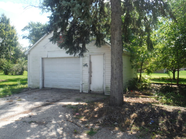 1461 Reckinger Rd, Aurora, IL 60505 photo 5