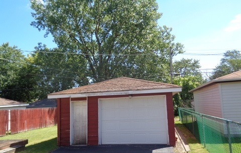 14231 Dobson Ave, Dolton, IL 60419 photo 11