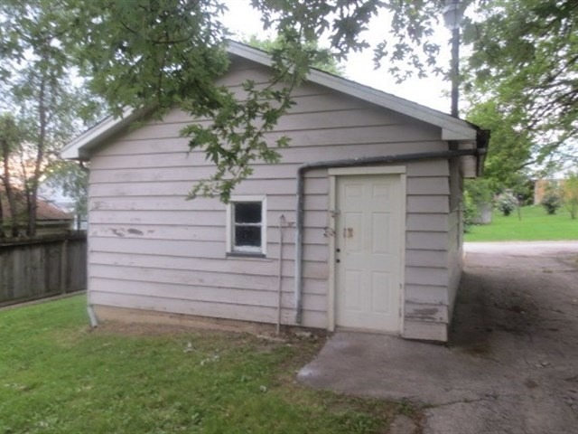 212 E Illinois Ave, Aurora, IL 60505 photo 10