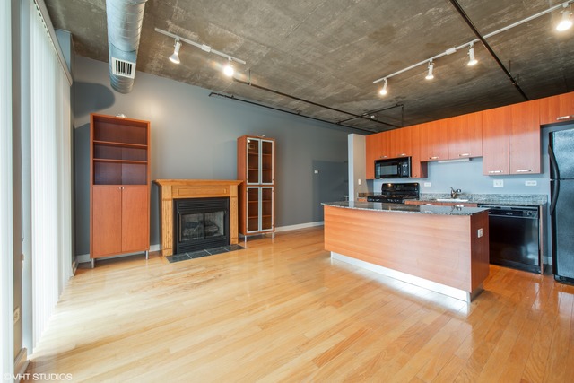 111 S Morgan St #403, Chicago, IL 60607 photo 6