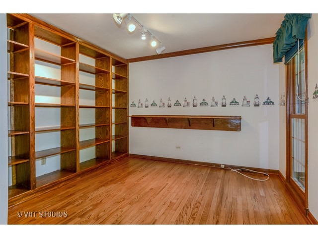 2518 Braddock Dr, Naperville, IL 60565 photo 12
