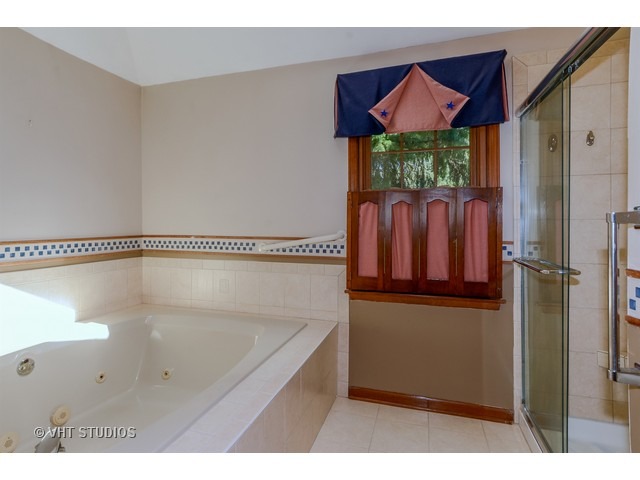 2518 Braddock Dr, Naperville, IL 60565 photo 15