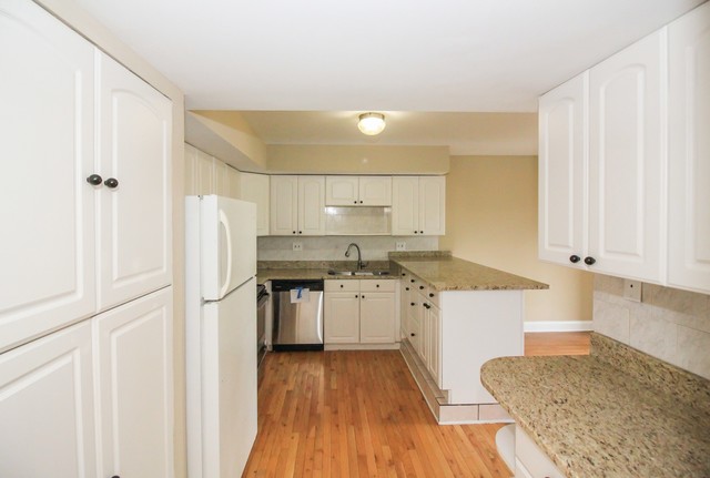 441 Vita Dr, Wheeling, IL 60090 photo 6