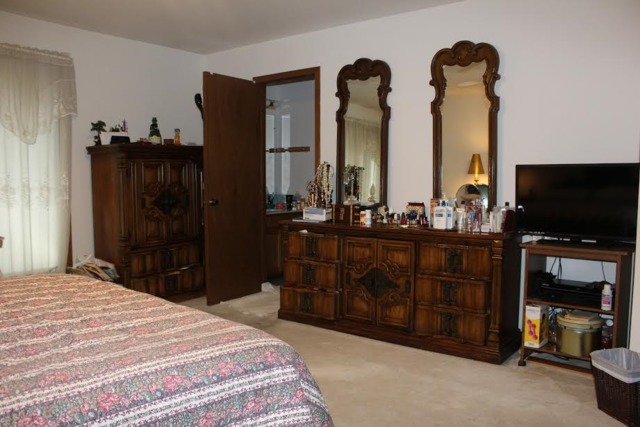 9802 S Beverly Ave, Chicago, IL 60643 photo 8