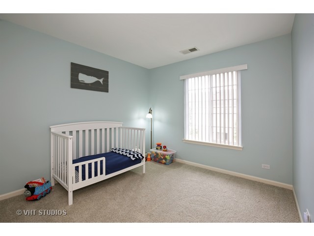 1907 Concord Dr, Mchenry, IL 60050 photo 10