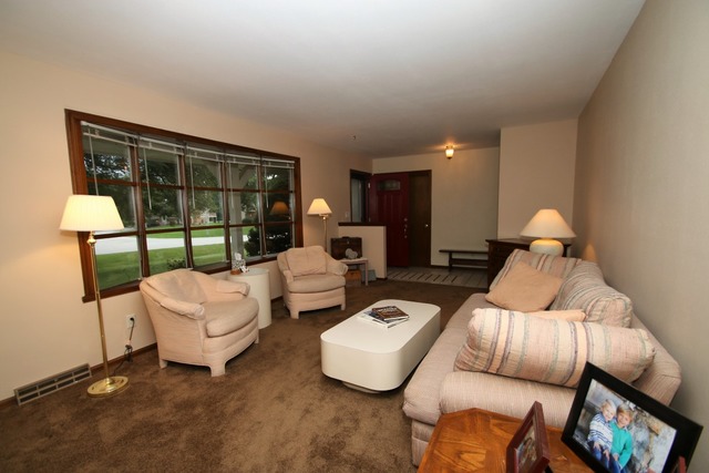 8131 Clockview Rd, Rockford, IL 61108 photo 8