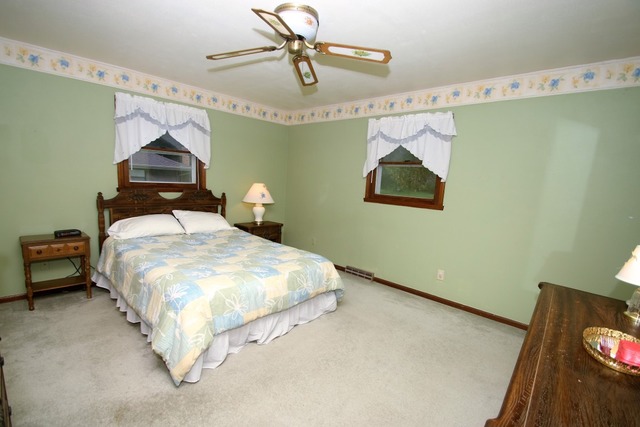 8131 Clockview Rd, Rockford, IL 61108 photo 18