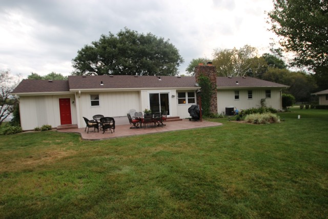 8131 Clockview Rd, Rockford, IL 61108 photo 5