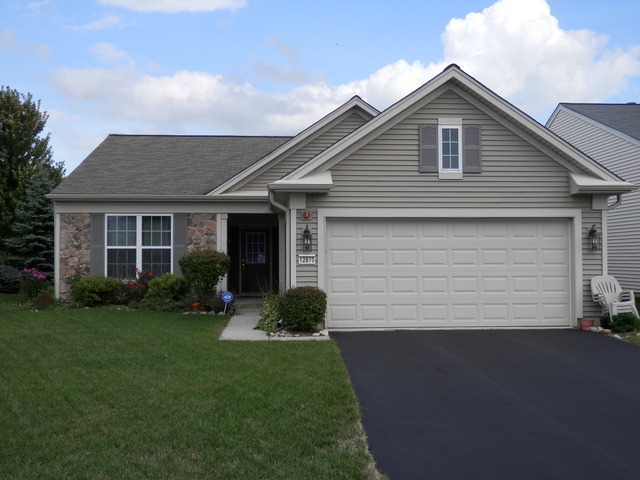 12870 Applegate Dr, Huntley, IL 60142 photo 1