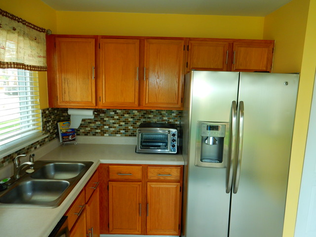 310 Barton Ct, Bartlett, IL 60103 photo 3