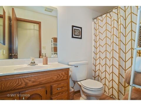 938 Jefferson Ave #A, Elgin, IL 60120 photo 7