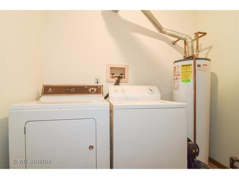 938 Jefferson Ave #A, Elgin, IL 60120 photo 9
