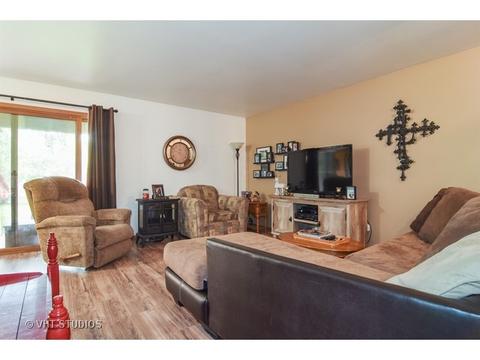 938 Jefferson Ave #A, Elgin, IL 60120 photo 2