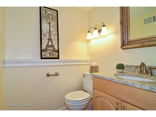 1610 Timber Trl, Wheaton, IL 60189 photo 14