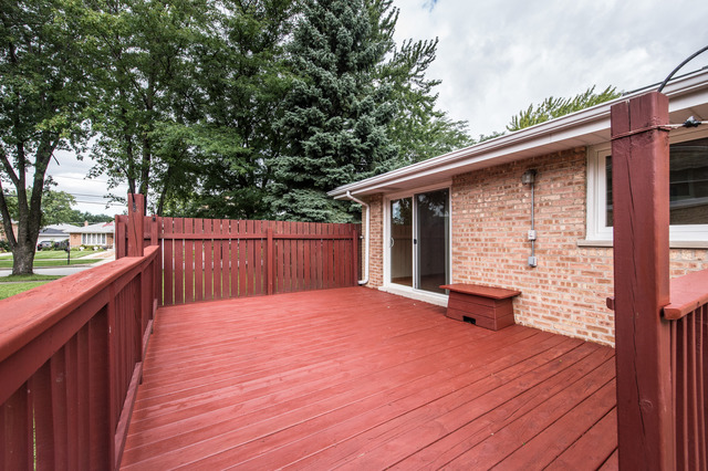 7601 S Octavia Ave, Bridgeview, IL 60455 photo 24