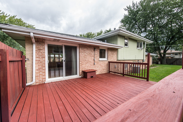 7601 S Octavia Ave, Bridgeview, IL 60455 photo 25