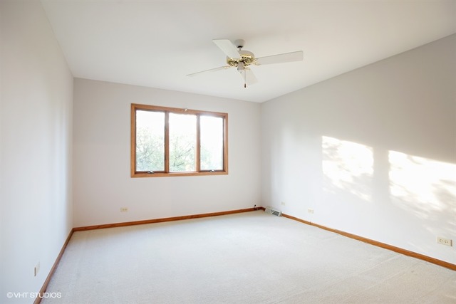 1719 Pebble Beach Ct, Hoffman Estates, IL 60169 photo 19