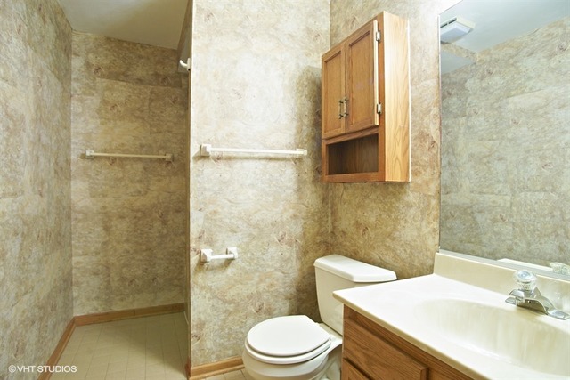 1719 Pebble Beach Ct, Hoffman Estates, IL 60169 photo 13
