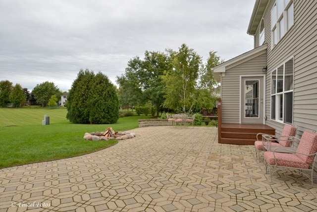 2208 Moser Ln, Algonquin, IL 60102 photo 23
