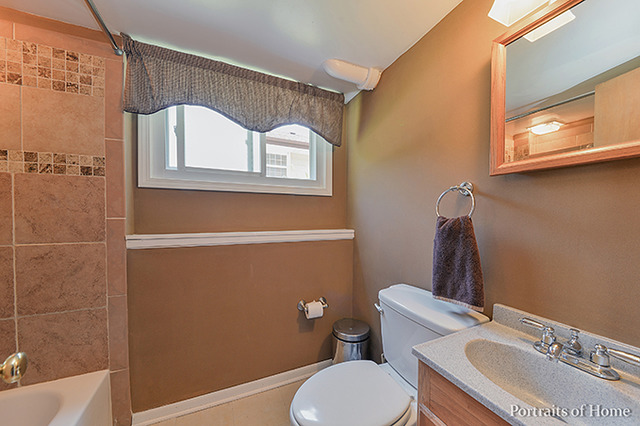 1001 E Illinois St, Wheaton, IL 60187 photo 9